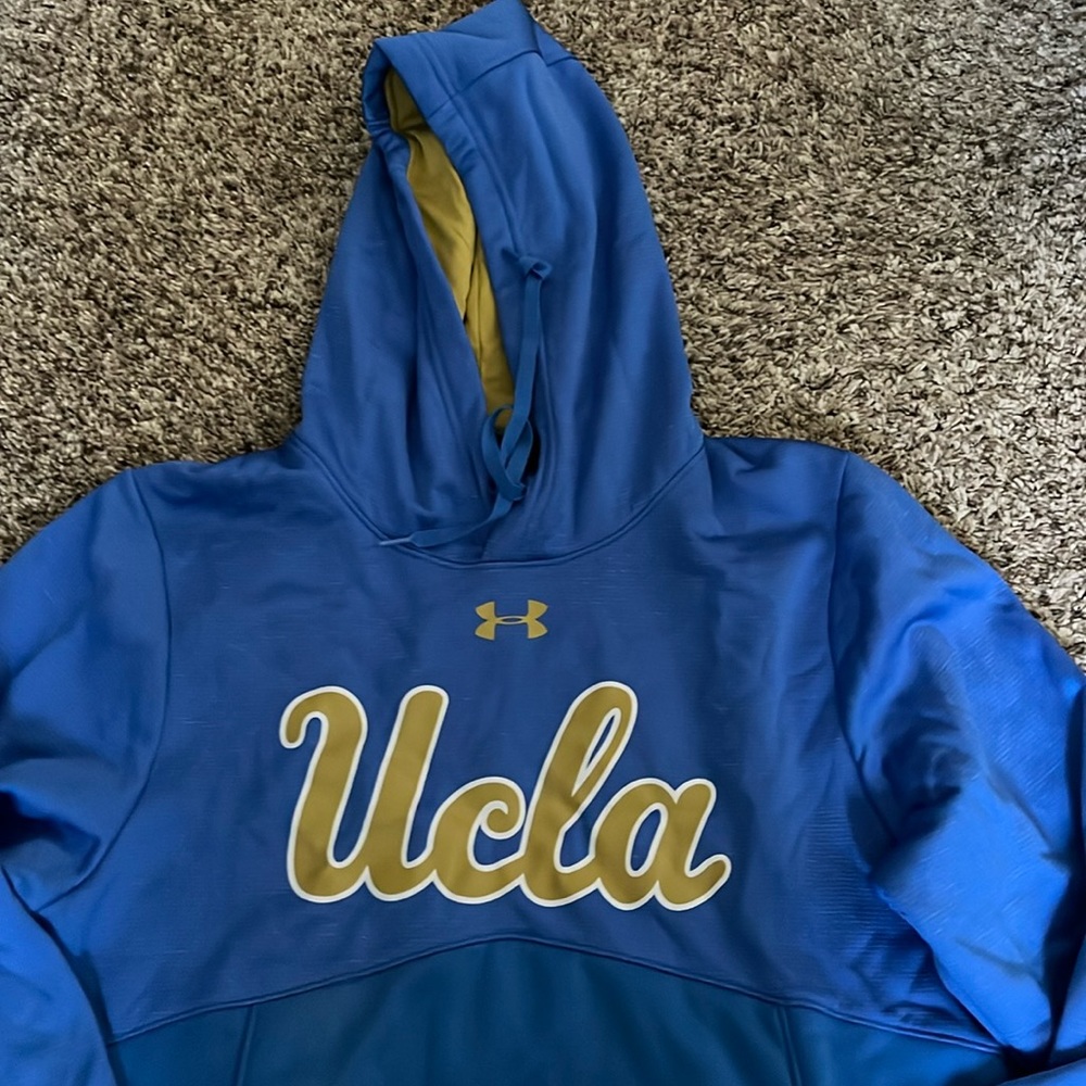 Under Armour, UCLA, men’s small hoodie sweatshirt